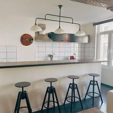 Right In The Center Your Getaway Apartment
