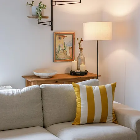 Right In The Center Your Getaway Apartment Ghent