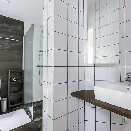 Right In The Center Your Getaway *