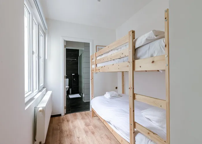 Right In The Center Your Getaway Апартаменты