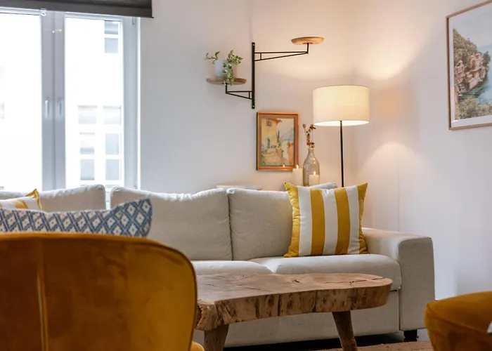 Right In The Center Your Getaway *